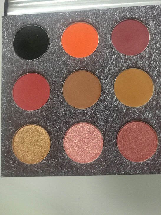 CELEB EYESHADOW PALETTES